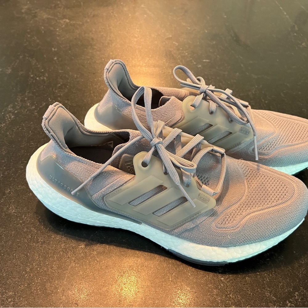 Adidas ultra boost 22. New without tag or box